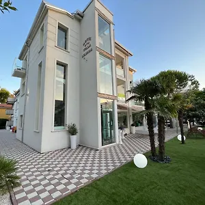 Liliana 3* Cervia