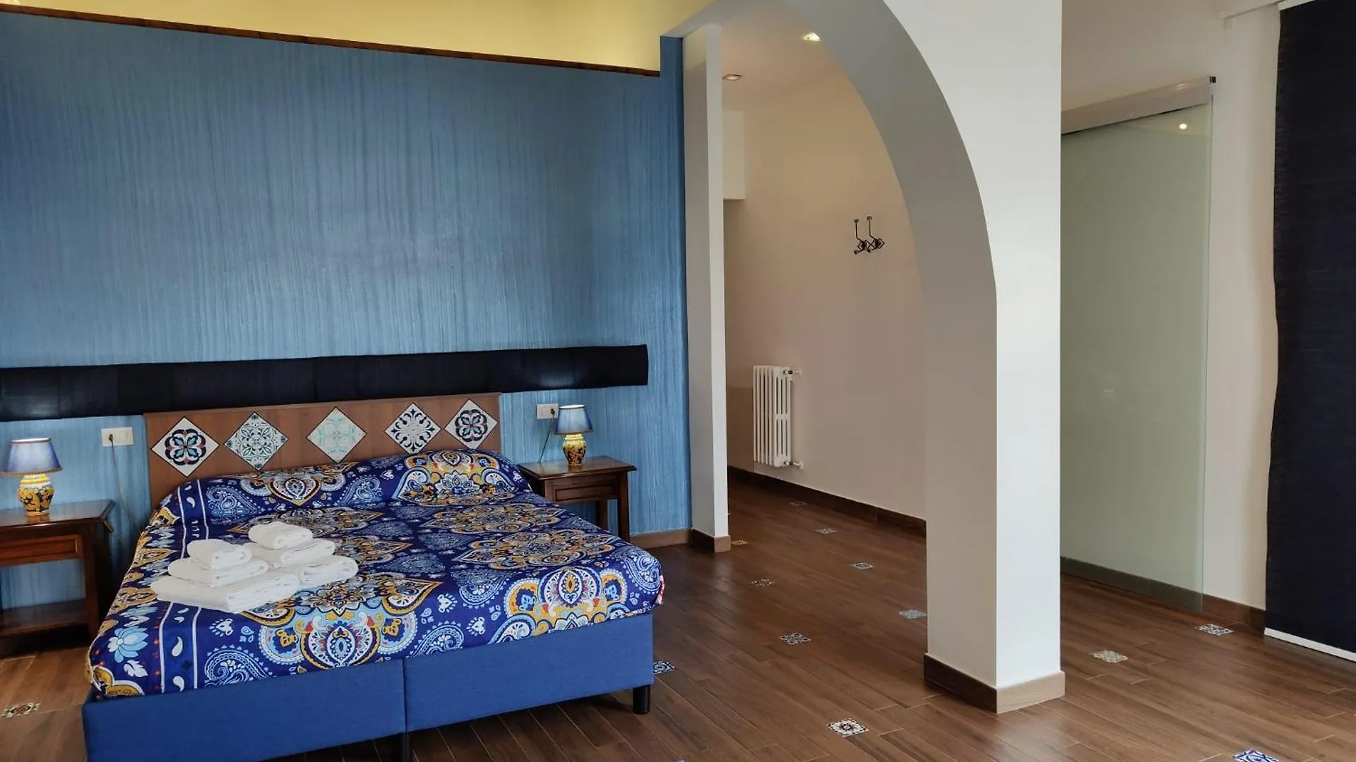 *** Bed & Breakfast Centro Sicilia Rooms-Suites & Terrace Enna Italy